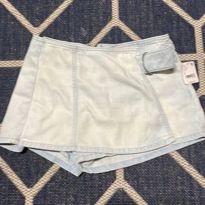 Brand new with tags free people denim light wash skort